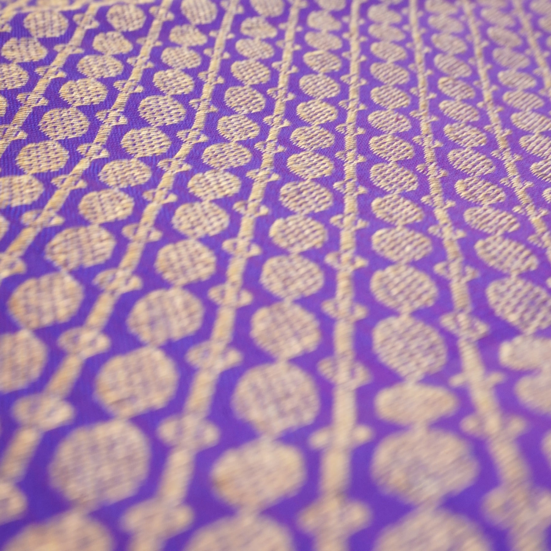 Photo 16 — Saree Finishing Detail (01607)
